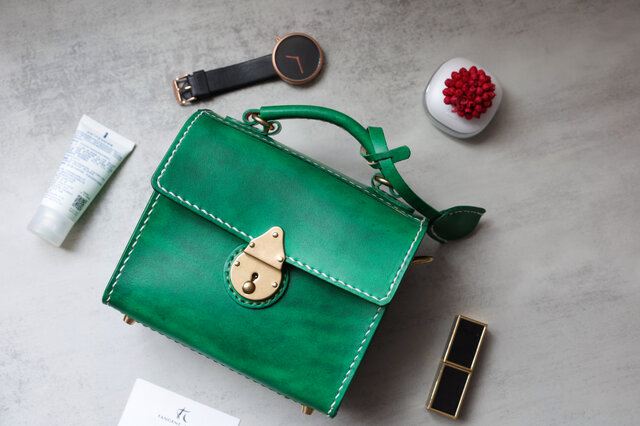 【最終値下げ】ドルガバ 緑色 ツイード レザー パーティーバッグ imgrc0120414467.jpg