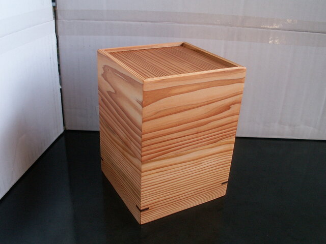 New○屋久杉 無垢 蓋付き卓上ゴミ箱（便利な内ケース付