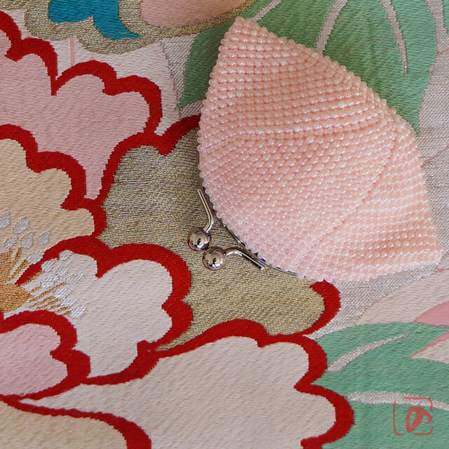 ばあば作 ❖ シードビーズの格別ながま口（染井吉野・1847）