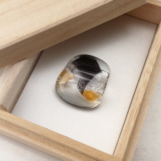 黒×金　vol.5　ガラス帯留