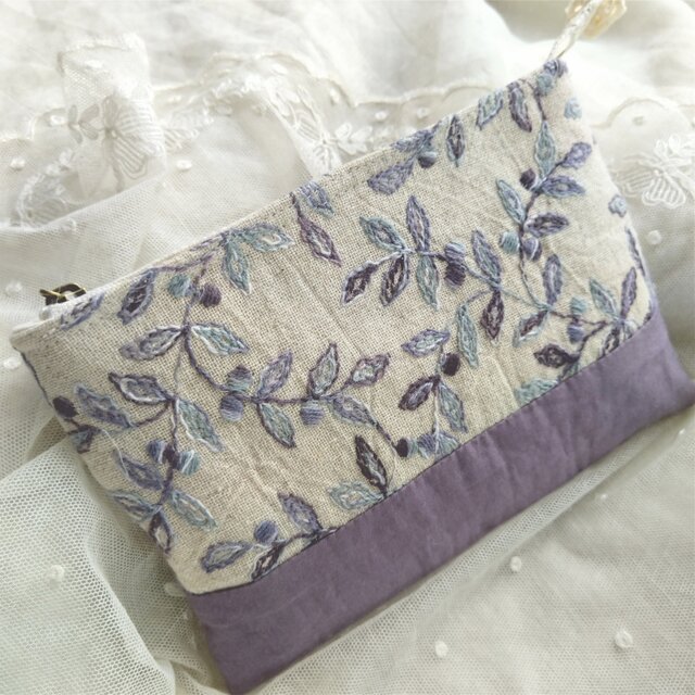 刺繍生地*リネン*ポーチ*パープル
