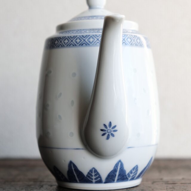素敵なフォルム◇中国景徳鎮 蛍焼 ティーポット 茶器 チャイナ