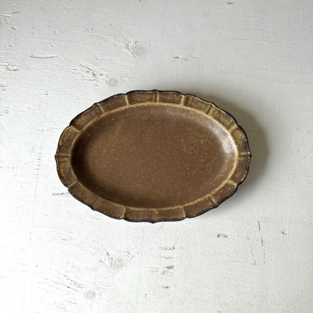 鉄渋釉　リプルオーバルプレート