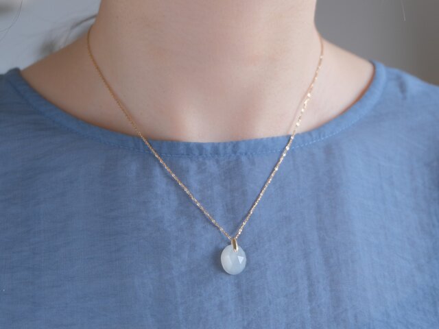 White moon stone charm K10YG ホワイトムーンストーン 天然石