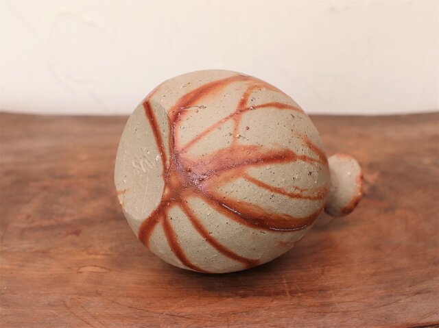 備前焼 徳利・ひだすき t-137 | iichi 日々の暮らしを心地よくする