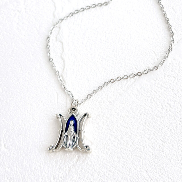 不思議のメダイ M字形（銀×青）メダイネックレスSilver・サージカルステンレス・長さ調整可