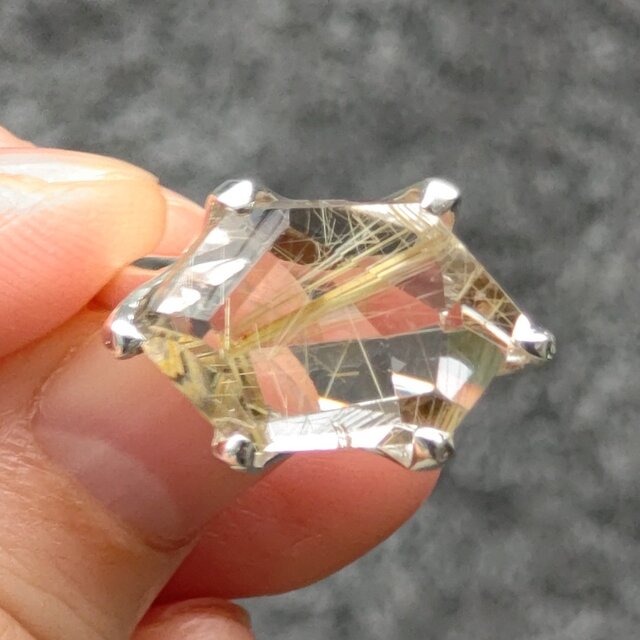 ルチルクォーツ　横長6角　ラフカット　シルバーSV925リング