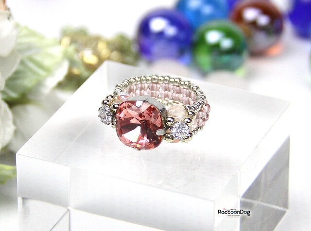 大粒スワロ・ローズピーチリング（スワロ/ジルコニア ビーズリング