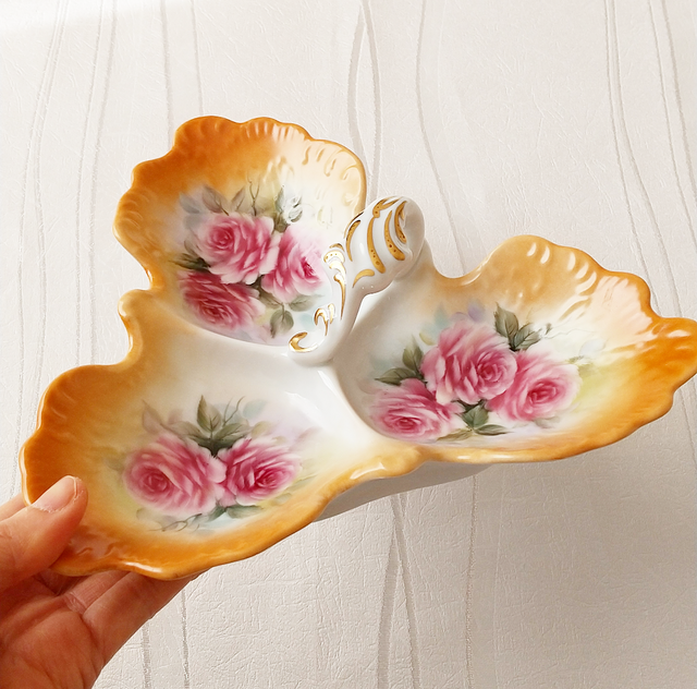 手描き アンティーク風バラの手付き皿 | iichi 日々の暮らしを心地よく