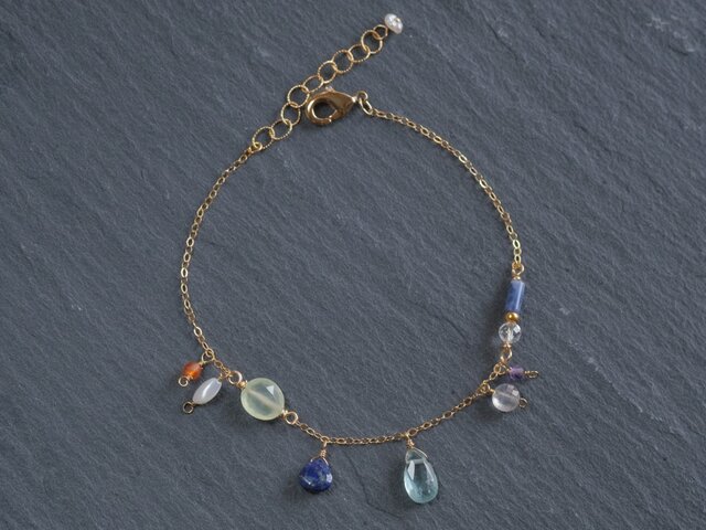Sundlaug bracelet 天然石ブレスレット 宝石質カイヤナイト