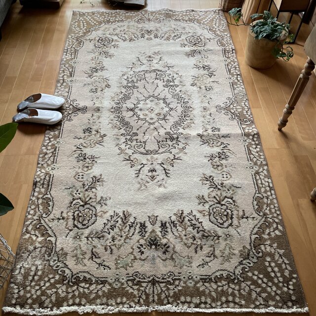 vintage rug アイボリー×ココア メダリオン トルコヴィンテージラグ