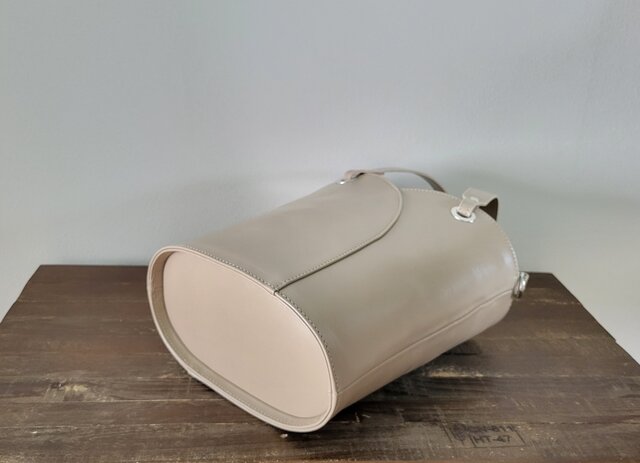 ベージュ バケツ型ショルダーバッグ バケツ型 ショルダーバッグ | Bagoodtimeshop