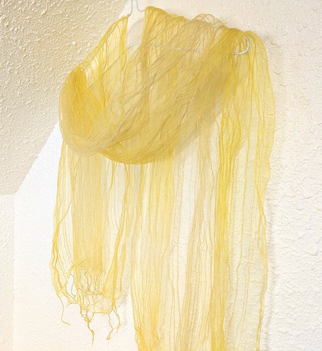 草木染シルクストール(ウコン染め、イエロー)
