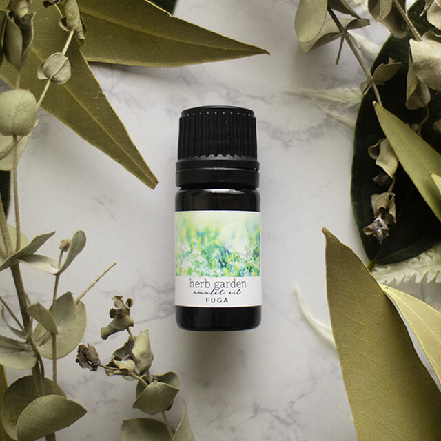 みずみずしいハーブ香るデイタイムオイル《herb garden》｜天然精油・爽快な香り