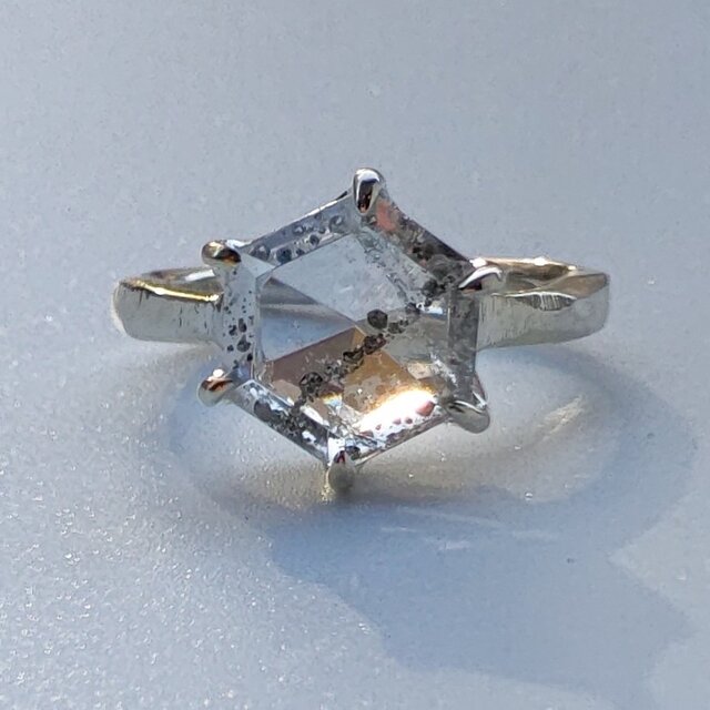 パイライト　イン　クォーツ　6角形　ファセットカット　シルバーSV925リング