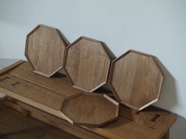 木製八角トレイと脚部品セット クルミ材の八角トレイ 1枚《木のトレイ、トレー、お盆》 | iichi 日々