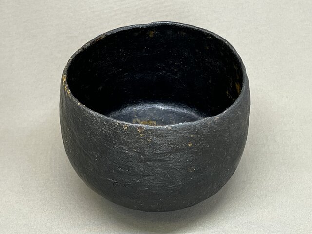 黒茶碗 | iichi 日々の暮らしを心地よくするハンドメイドや