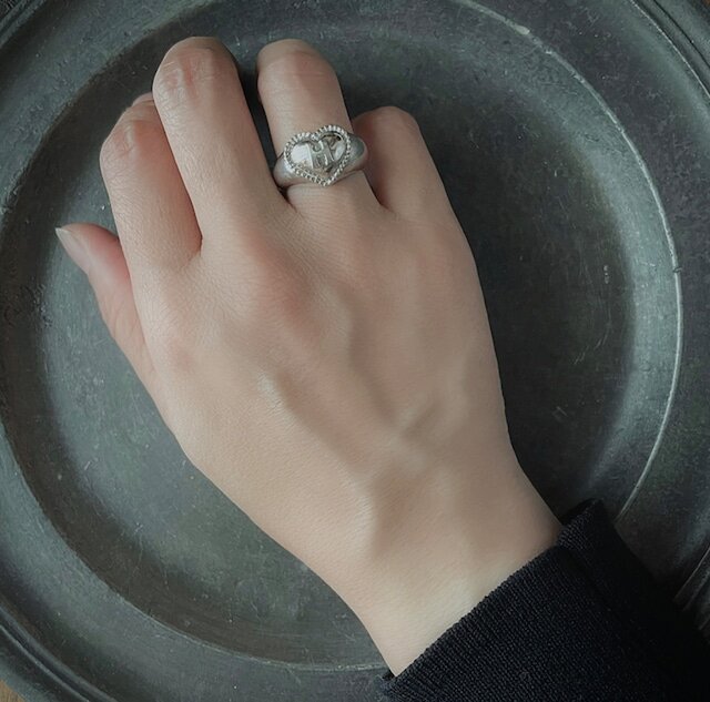 Heartのイニシャルリング／受注製作 | iichi 日々の暮らしを心地よく