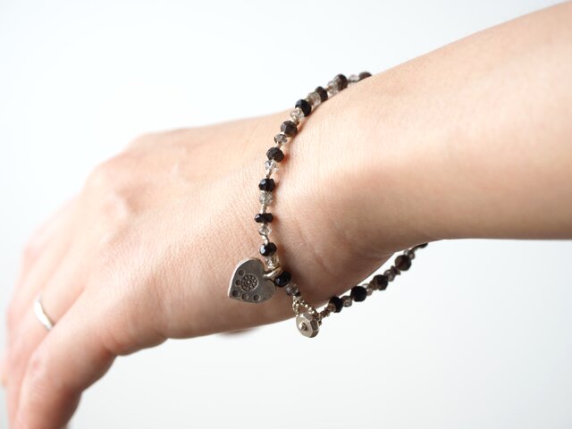 Tourmaline quartz・Smoky quartz- silver bracelet | iichi