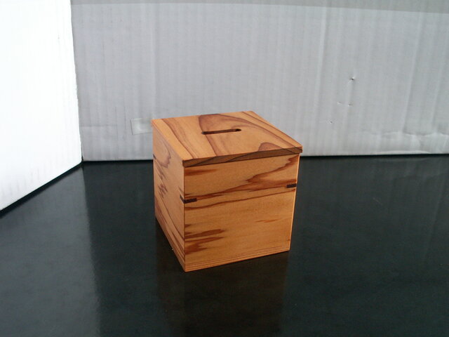 長寿の球 木製 専用箱付き 尾久杉 長寿の球 木製 専用箱付き 尾久杉