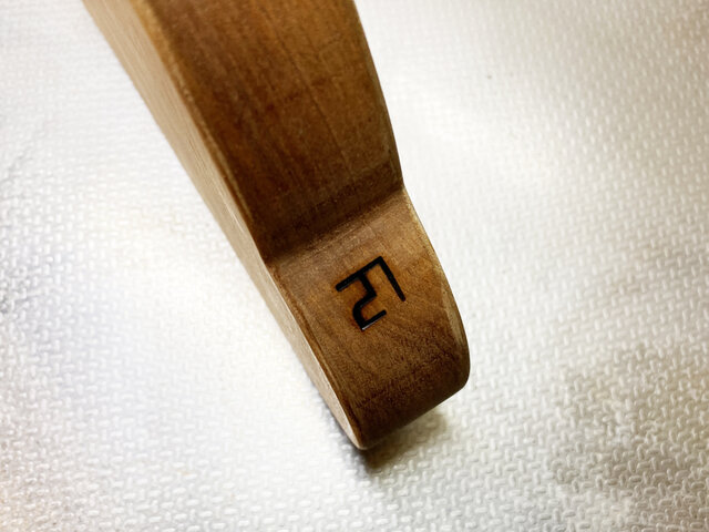 ♥♥　ネコちゃんモチーフ　パドック　カッティングボード　まな板 　一枚板 ◇ ネコちゃんモチーフ/ パドック/ カッティングボード/ まな板