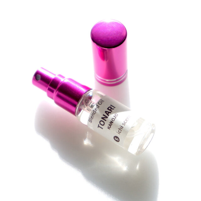 ichi scent【となりのカノジョ】〜となりのココロ〜｜やさしく包み込む愛のフローラルフルーティミスト