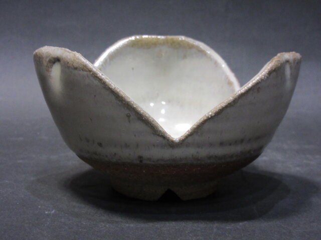 時代の唐津割山椒 斑唐津割山椒 | iichi 日々の暮らしを心地よくするハンドメイド