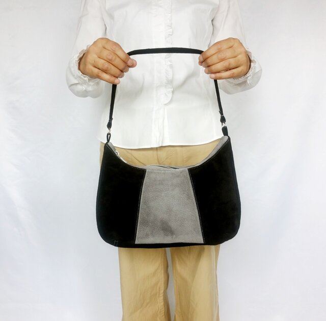ノンネイティブ　ピッグスエード　ショルダーバッグ nonnative DWELLER SHOULDER BAG PIG SUEDE ブラック NN-BG2702