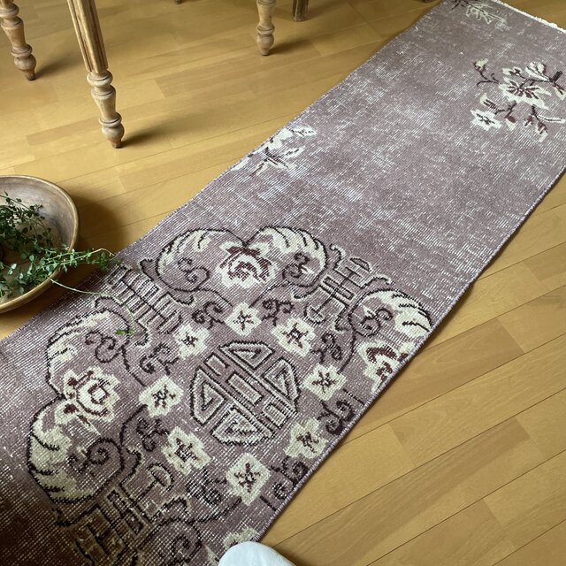 トルコヴィンテージラグ 51×206 ランナーラグ くすみラベンダー メダリオン iichi ハンドメイド・アンティーク・食品・ギフト・手作り