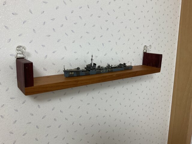 1／700 軍艦模型 駆逐艦クラス用 壁掛けラック Uタイプ | iichi 日々の