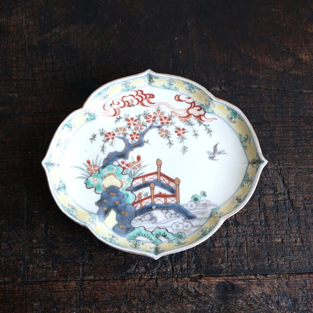 古伊万里変形皿 径約20㎝ 幕末・明治 幕末〜明治期』の古