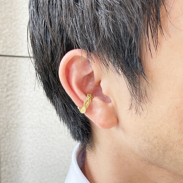 不規則な歪みイヤーカフ / eec33