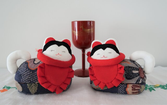 犬筥 御伽犬 犬箱 一対 / 犬張子 犬筥 御伽犬 犬箱 一対 / 犬張子