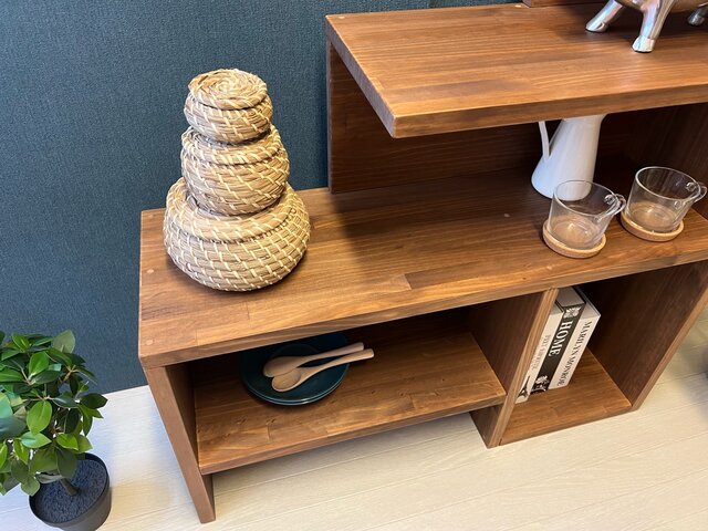 送料無料】 シェルフ 階段形 パイン ブラウン | iichi 日々の