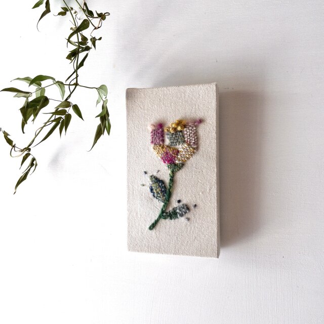 一点もの】刺繍 ファブリックパネル 『Flower,g.』 www.krzysztofbialy.com