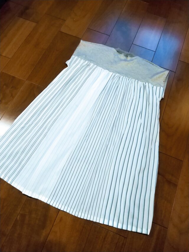 サマーセール！バックストライプグレーチュニック(青)