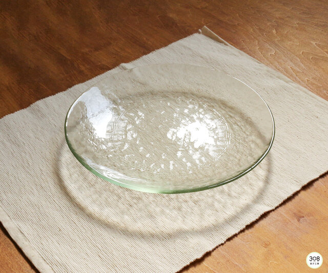 リサイクルガラスの食器 丸皿(φ24cm) | iichi 日々の暮らしを
