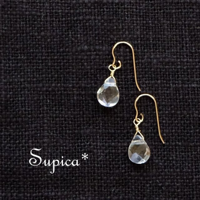 s216-634【天然石　クリスタル】14kgf 透明感ひんやりピアス（パーツ変更可能）