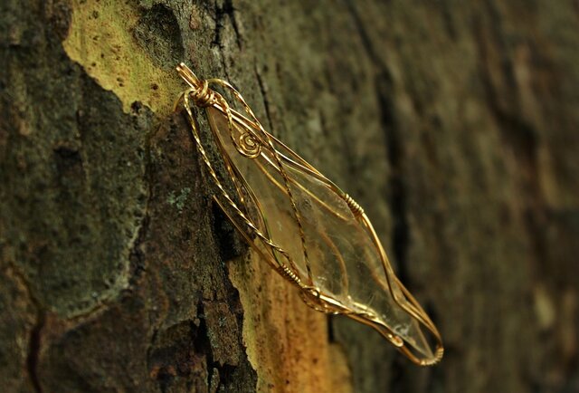 サンセットゴールドセレナイト 強力な浄化力のある”光の剣” | iichi