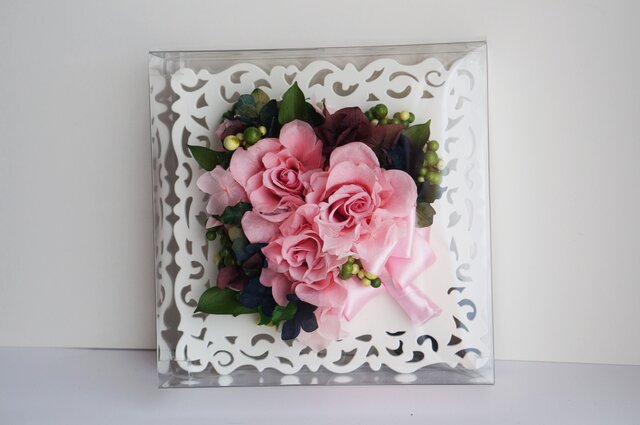 プリザーブドフラワーアレンジ | iichi 日々の暮らしを心地よくする