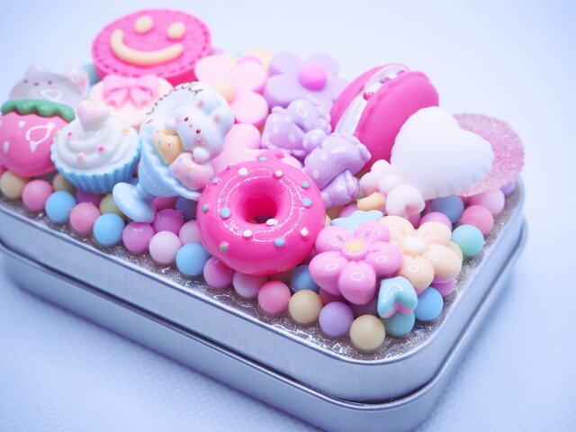 デコレーション 盛り沢山 小物入れ ケース うさぎ いちご ミニチュア L