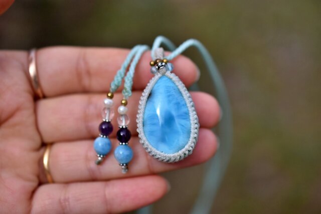 涙ドロップ☆ラリマー マクラメネックレス1188 | iichi 日々の暮らしを