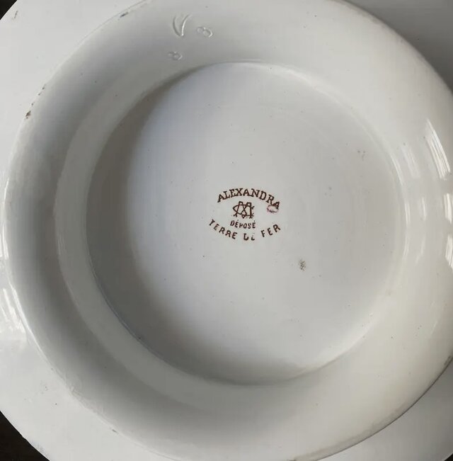 クレイユモントロー クレイユエモントロー Alexandra コンポティエ