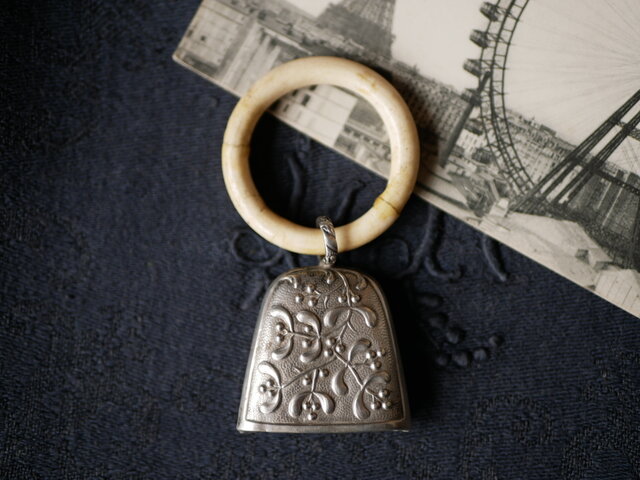 純銀 宿り木 ベビーラトル フランスアンティーク ブロカント ヤドリギ