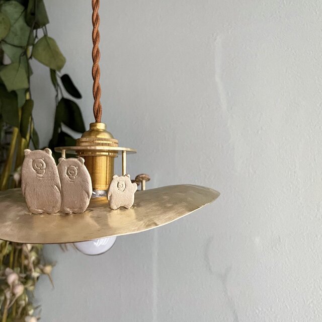 受注制作 山小屋ライト「クマの親子」ランプシェード 真鍮 | iichi