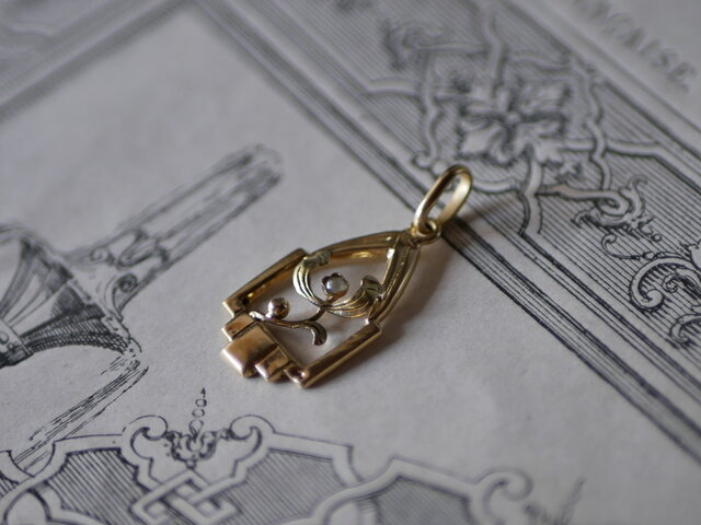 K18 ネックレストップ 宿り木 アールデコ ペンダントトップ フランス