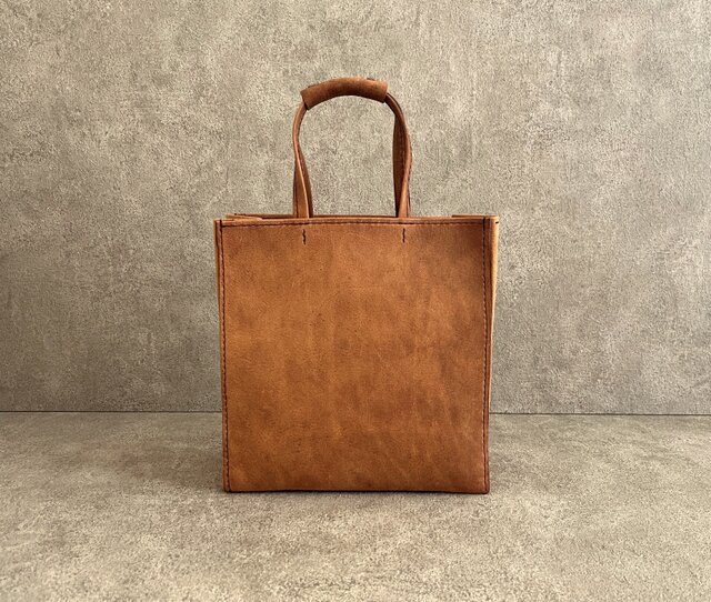 レザーバッグ　イタリア製ハンドメイド　ブラウン 紙袋バッグ ブラウン イタリアンレザー＜C＞ | iichi 日々の