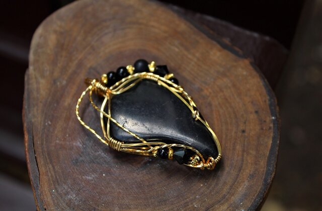 年末限定セール！【若返り、電磁波カット】ホンモノ隕石シュンガイト