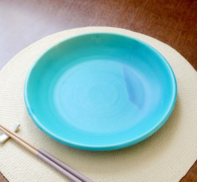 SALE】トルコ青マット釉の大皿 ＊ 1 | iichi 日々の暮らしを心地よく