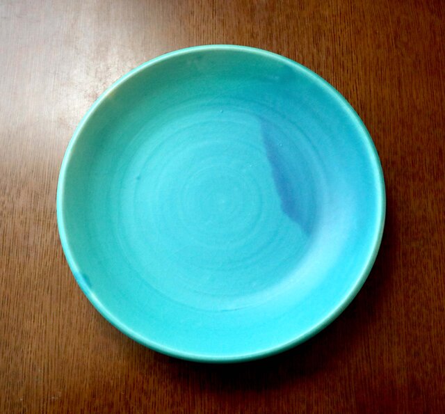 SALE】トルコ青マット釉の大皿 ＊ 1 | iichi 日々の暮らしを心地よく
